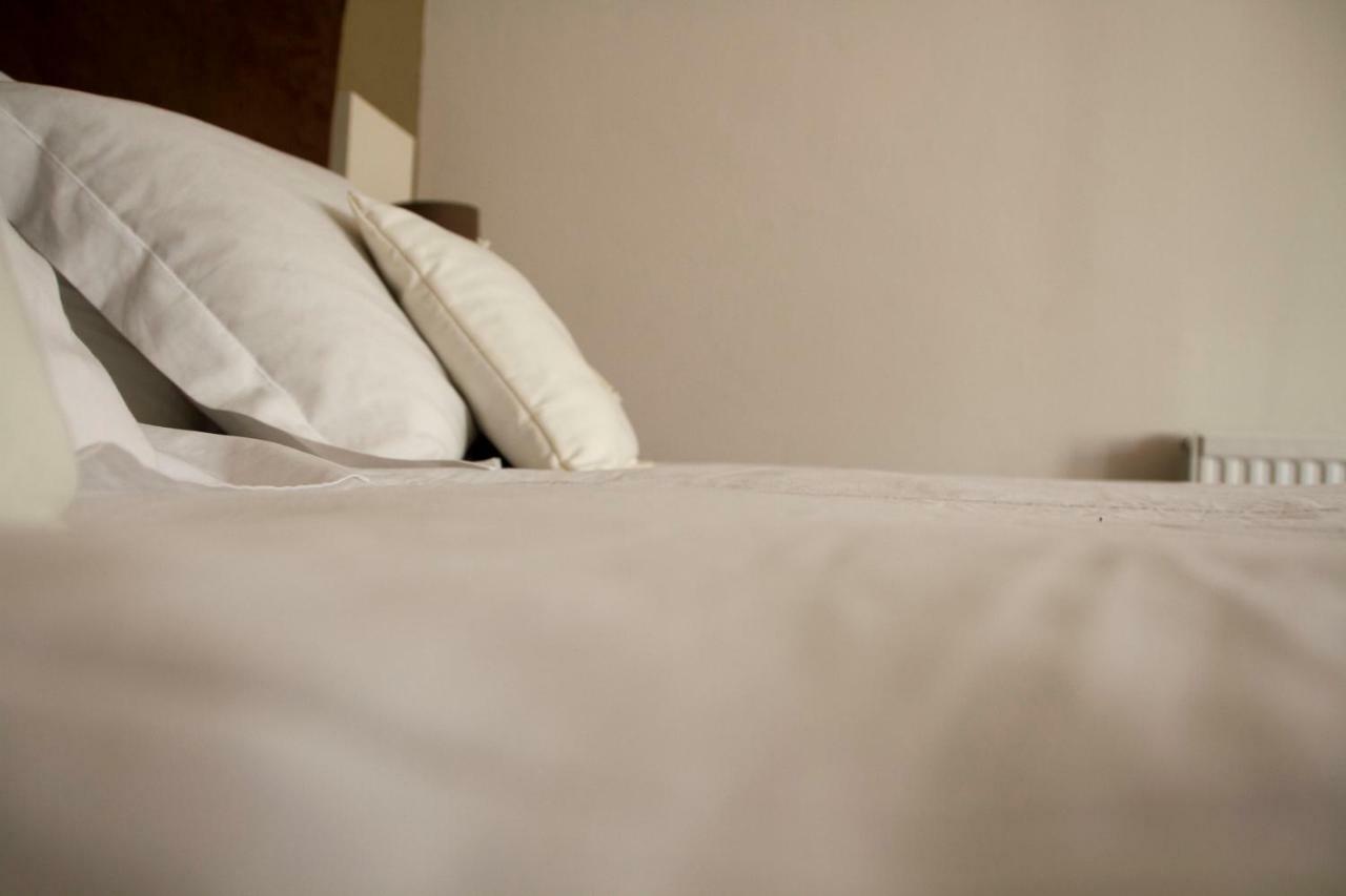 Airlie House Self Catering Villa Strathyre Esterno foto